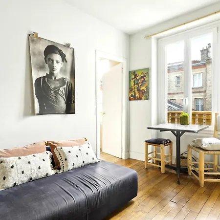 Ermitage . Glamourous Near Pere Lachaise Apartment