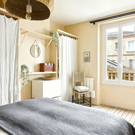 Ermitage . Glamourous Near Pere Lachaise * Paris