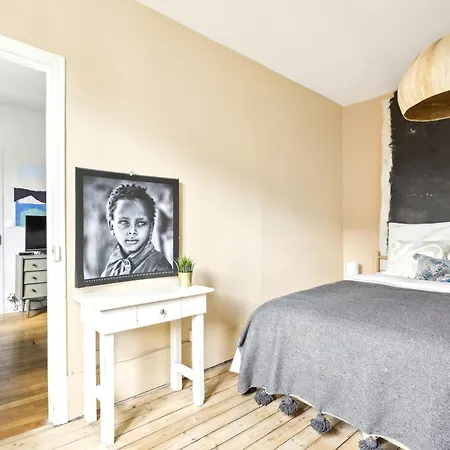 Ermitage . Glamourous Near Pere Lachaise Apartment